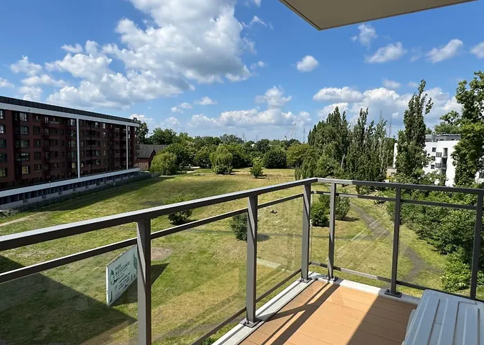 Apartment With Air Condition And Garage