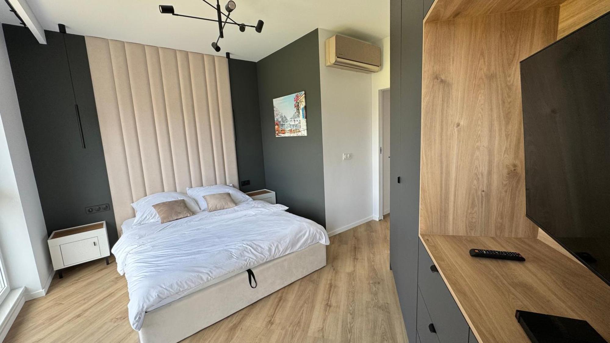 Leilighet With Air Condition And Garage *
